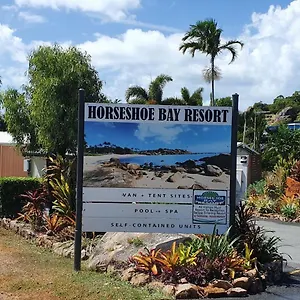База отдыха Horseshoe Bay, Боуэн